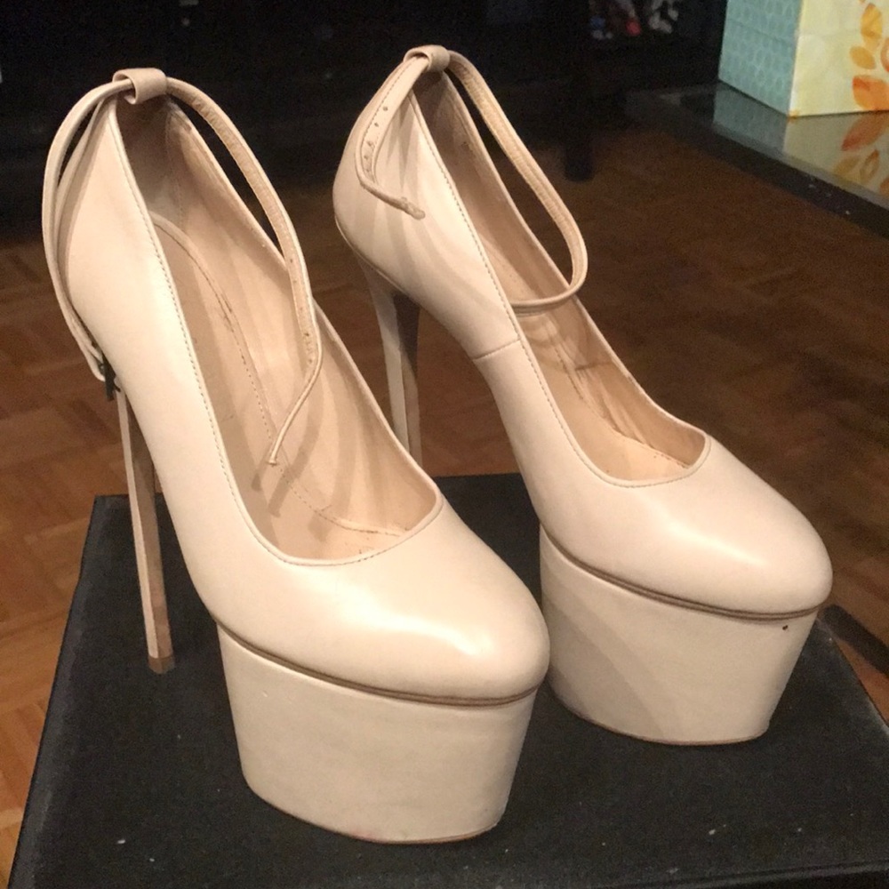 OLCAY GULSEN SKYHIGH ANKLE STRAP PLATFORM PUMPS